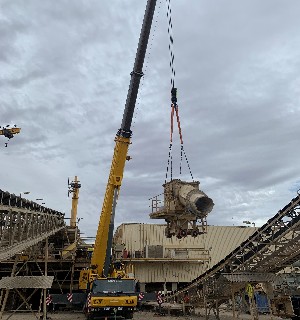 Lifts for Construction Merredin, Loading Air Seeder Bar Wheatbelt Region, Loading Scrap Metal Bin Kalgoorlie, Mining Shutdowns Nungarin, Cranes Southern Cross
